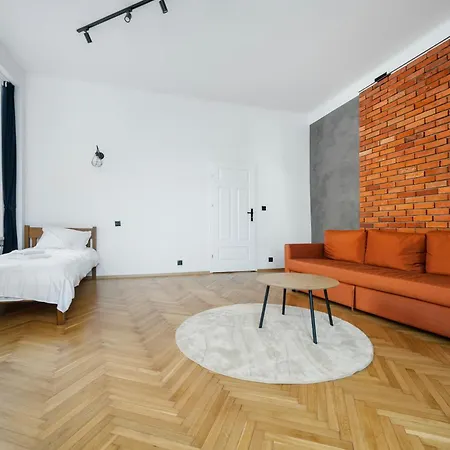 Appartamento Homely By Bookinghost